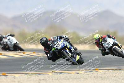 media/Apr-20-2025-CVMA (Sun) [[39090e8767]]/Race 9-Formula LW Twins Shootout/